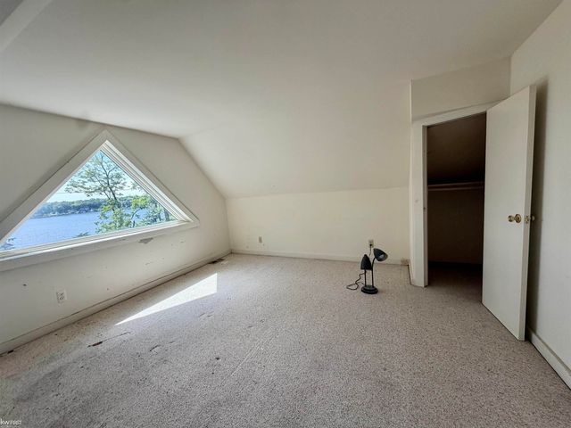 11820 Big Lake Road, Springfield Twp, MI 48350