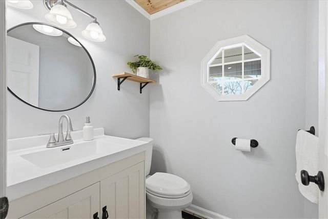 E4180 Woodfield Road, Eau Claire, WI 54701