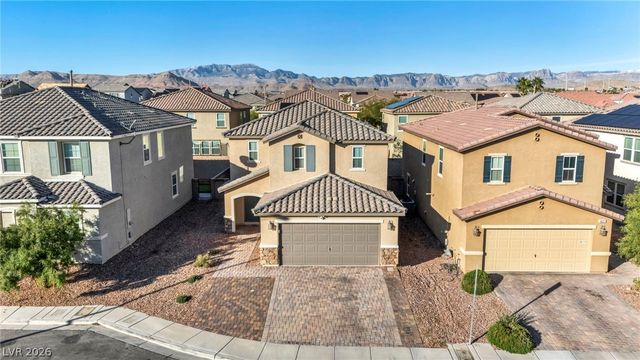 10283 Massachusetts, Las Vegas, NV 89141