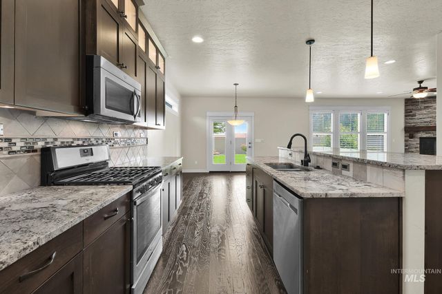 5971 E Black Gold St, Boise, ID 83716