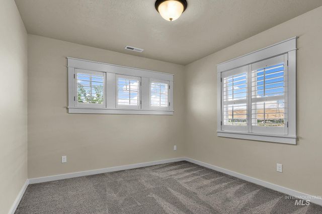 5971 E Black Gold St, Boise, ID 83716