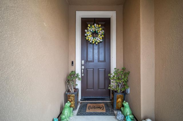 8801 Prelude Way, Elk Grove, CA 95757