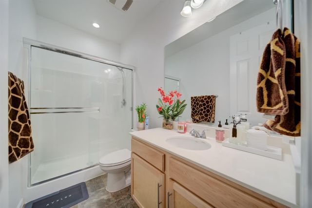 8801 Prelude Way, Elk Grove, CA 95757