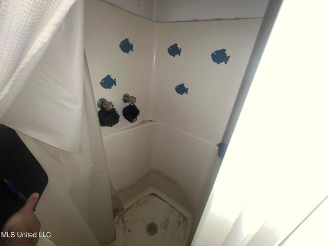 207 Vacation Lane, Waveland, MS 39576