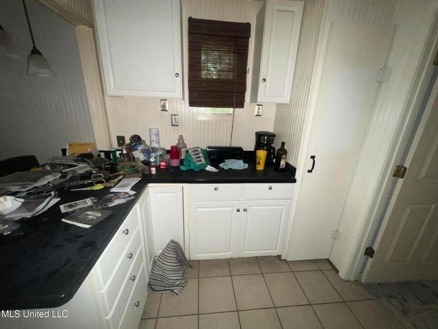 207 Vacation Lane, Waveland, MS 39576