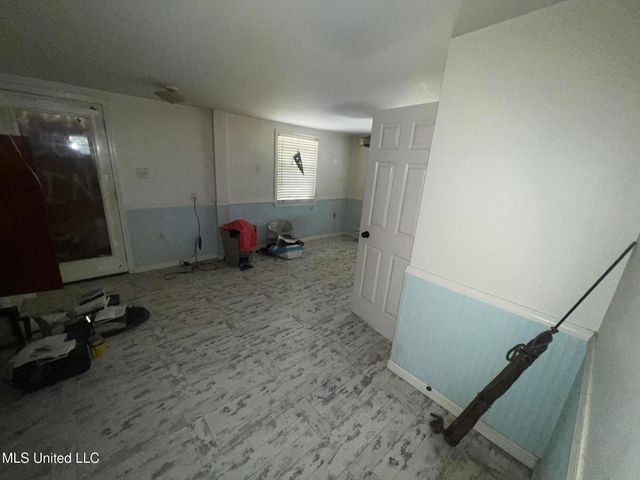 207 Vacation Lane, Waveland, MS 39576