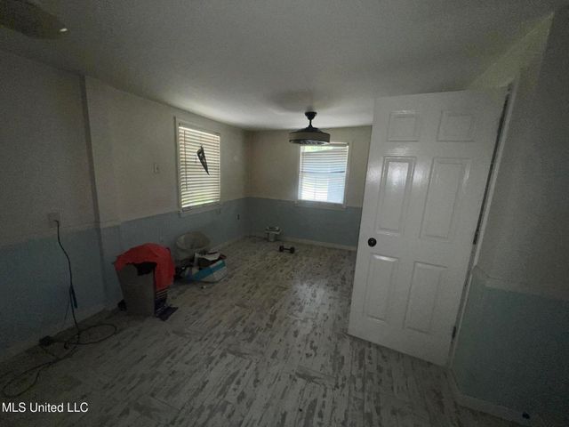 207 Vacation Lane, Waveland, MS 39576