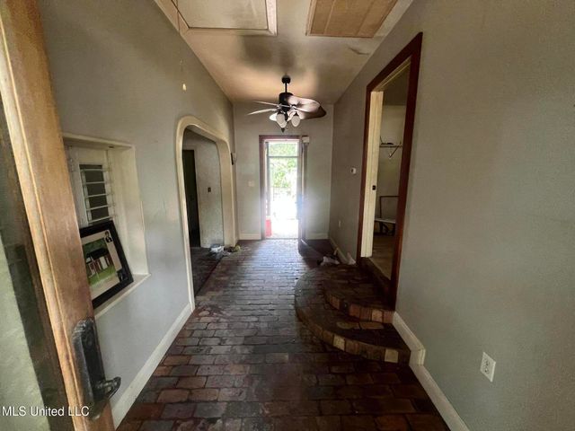 207 Vacation Lane, Waveland, MS 39576