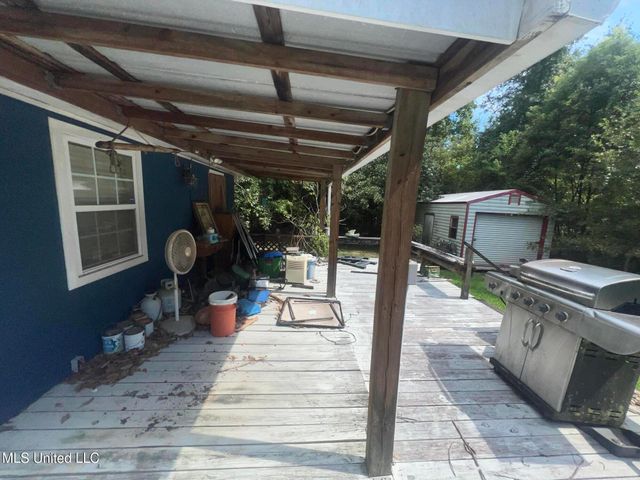 207 Vacation Lane, Waveland, MS 39576