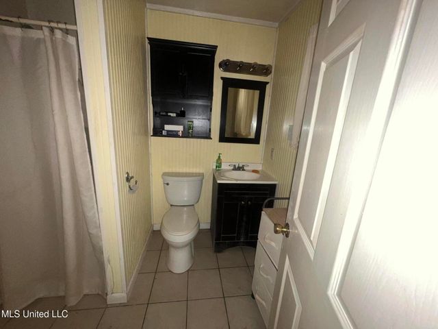 207 Vacation Lane, Waveland, MS 39576