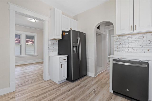 250 N Henninger STREET, Mayville, WI 53050