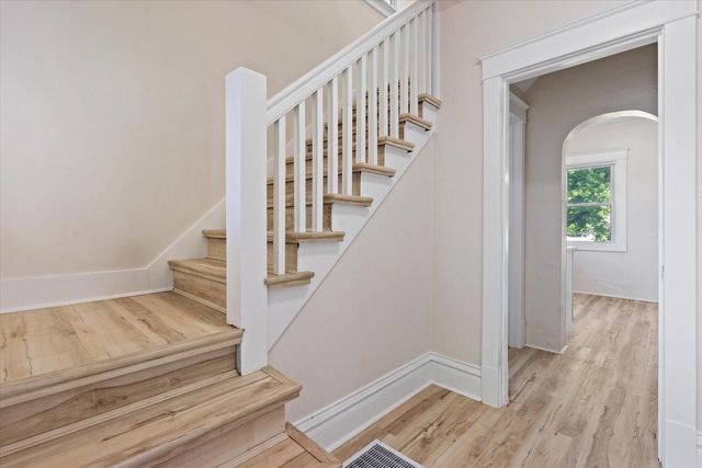 250 N Henninger STREET, Mayville, WI 53050