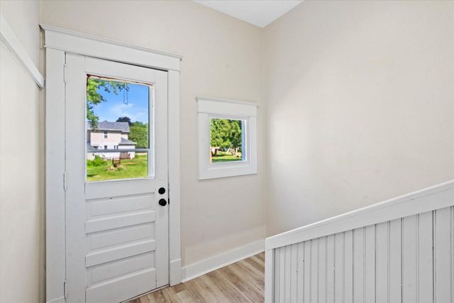 250 N Henninger STREET, Mayville, WI 53050