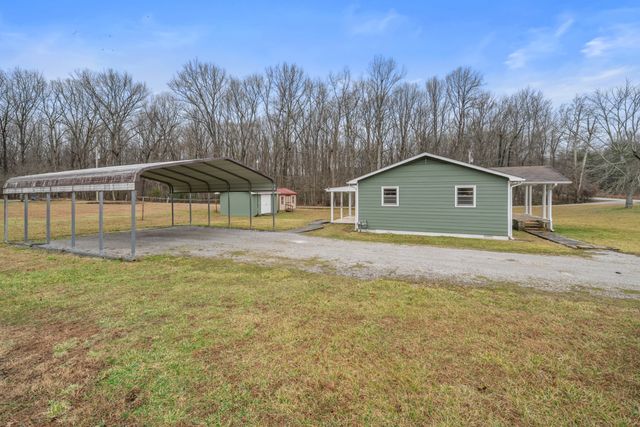 1544 Midway Rd, Sewanee, TN 37375