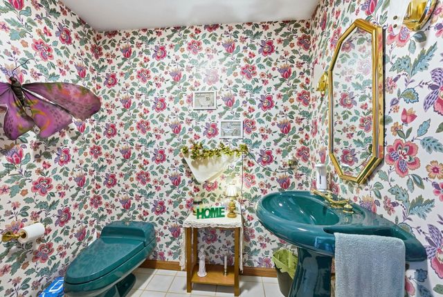 610 N Albert Eckert Drive, North Webster, IN 46555