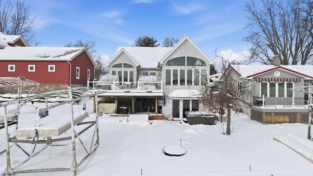 610 N Albert Eckert Drive, North Webster, IN 46555