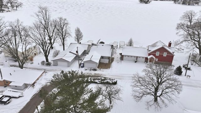 610 N Albert Eckert Drive, North Webster, IN 46555