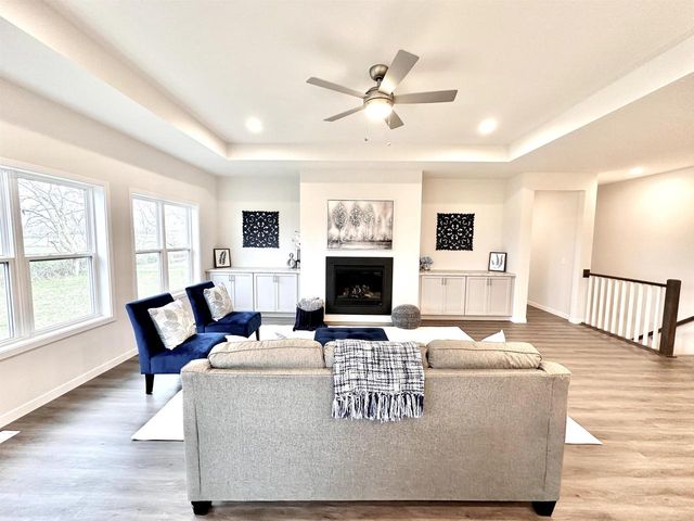 1509 Kriedeman Drive, Stoughton, WI 53589