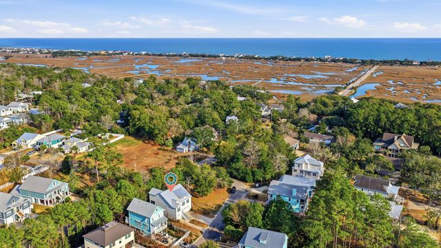 48 Seagrass Ct., Pawleys Island, SC 29585