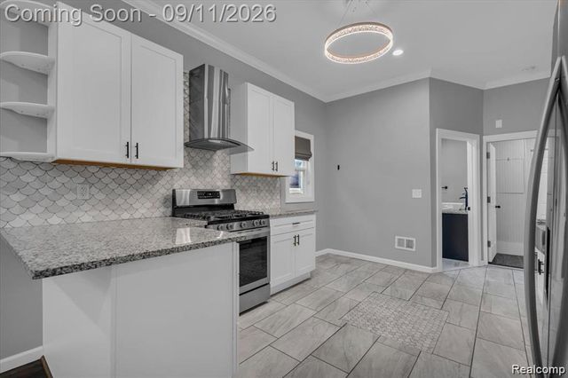 2997 Hanley Street, Hamtramck, MI 48212