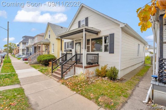 2997 Hanley Street, Hamtramck, MI 48212