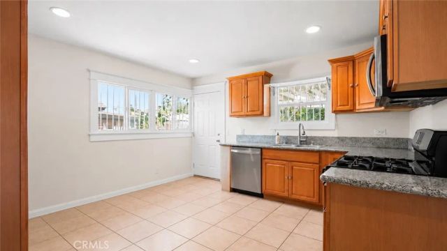 1849 W 38th Street, Los Angeles, CA 90062