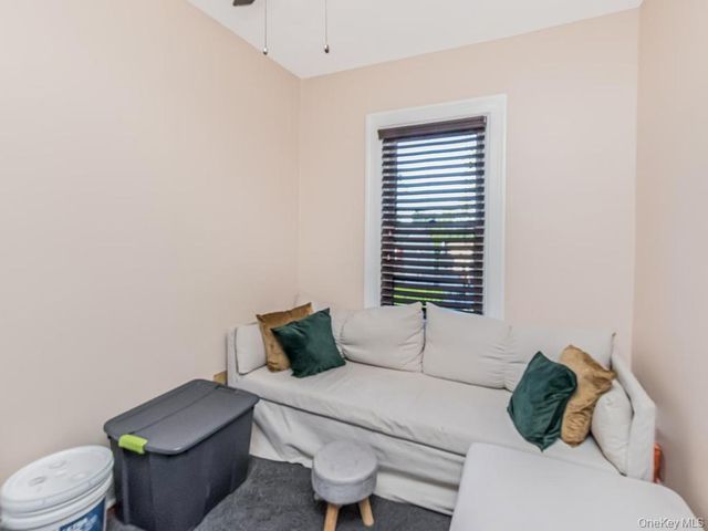 460 S 2nd Avenue, Mount Vernon, NY 10550