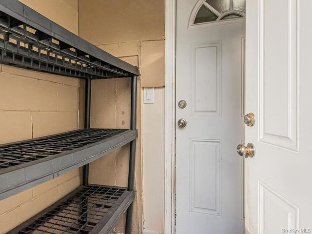 460 S 2nd Avenue, Mount Vernon, NY 10550