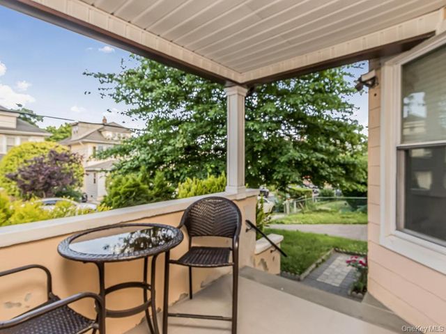 460 S 2nd Avenue, Mount Vernon, NY 10550