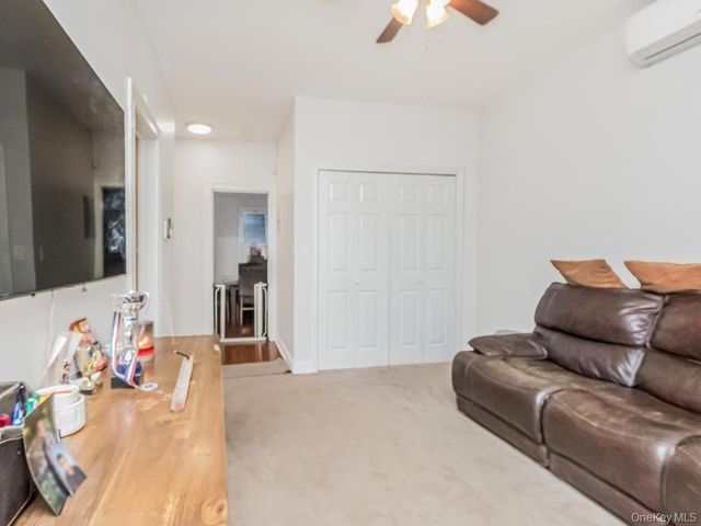 460 S 2nd Avenue, Mount Vernon, NY 10550