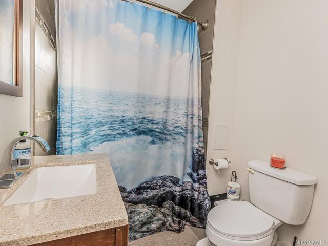 460 S 2nd Avenue, Mount Vernon, NY 10550