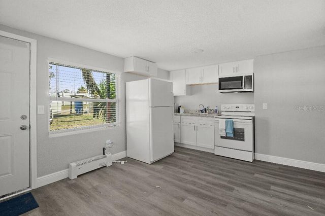 6323 TROUBLE CREEK ROAD, New Port Richey, FL 34653