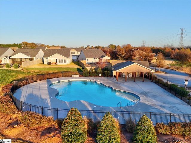 4 Orchard Crest Court, Greer, SC 29651