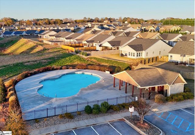 4 Orchard Crest Court, Greer, SC 29651