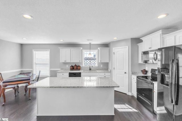 4 Orchard Crest Court, Greer, SC 29651