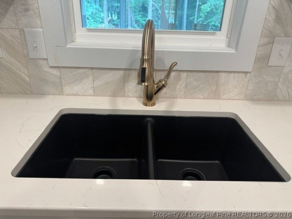 282 Pineridge Cove, Sanford, NC 27332 — photo 10