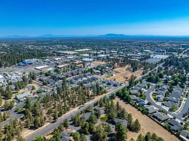 21021 Damascus Lane, Bend, OR 97701