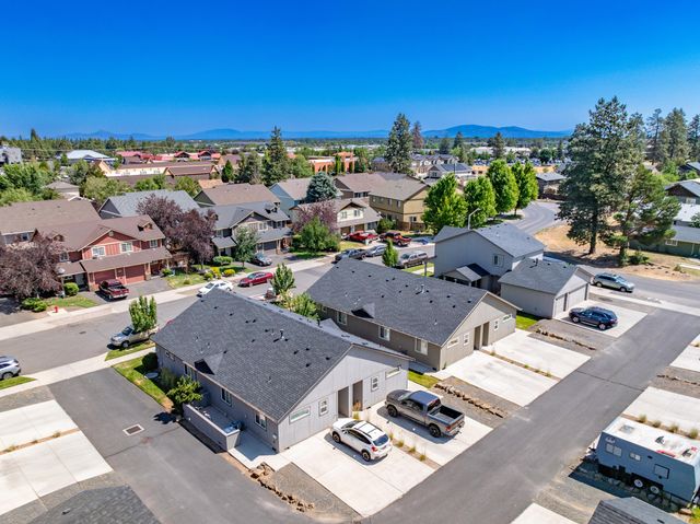 21021 Damascus Lane, Bend, OR 97701