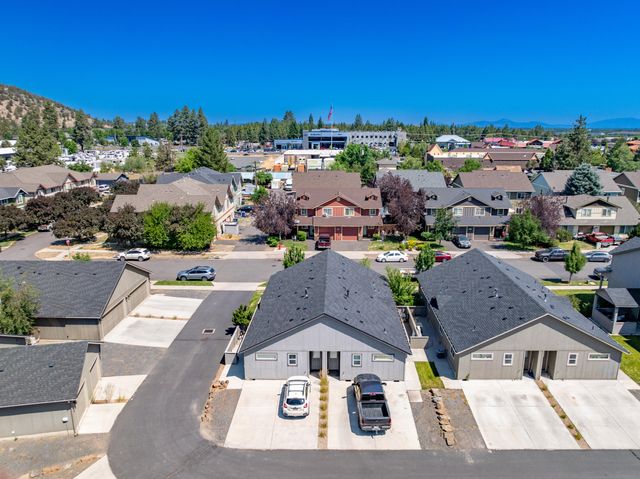 21021 Damascus Lane, Bend, OR 97701