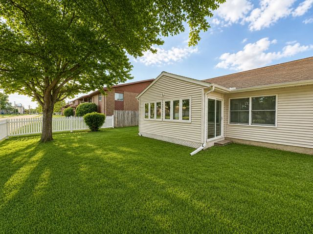 2608 38th Street 0, Moline, IL 61265