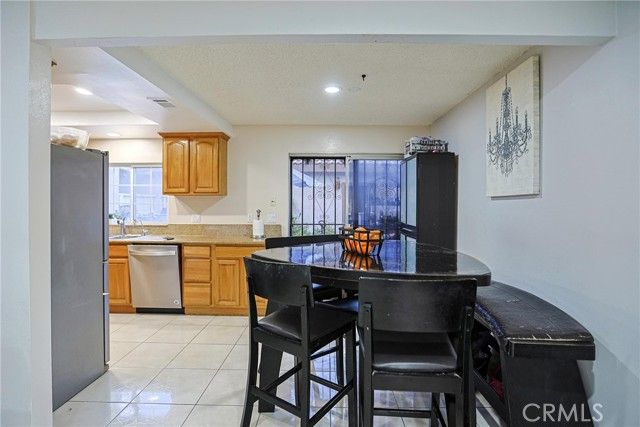 10805 Westminster, Garden Grove, CA 92843