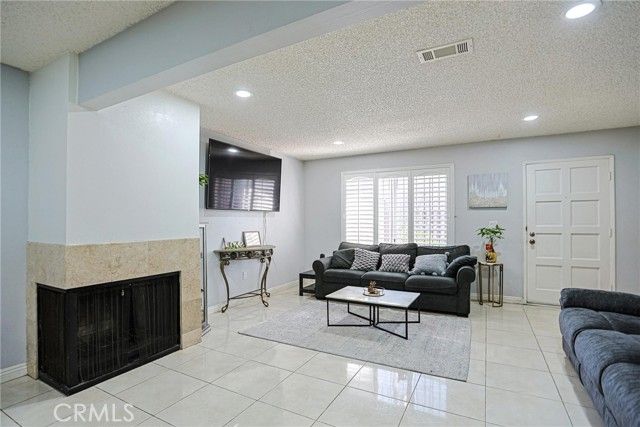 10805 Westminster, Garden Grove, CA 92843