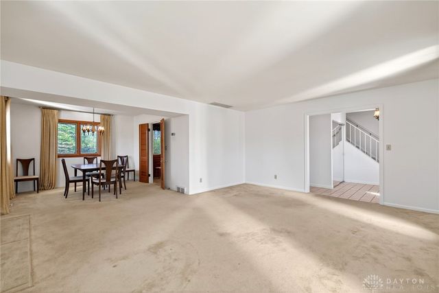 3233 Carrier Avenue, Kettering, OH 45429