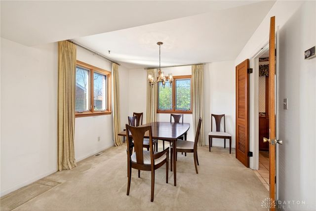 3233 Carrier Avenue, Kettering, OH 45429