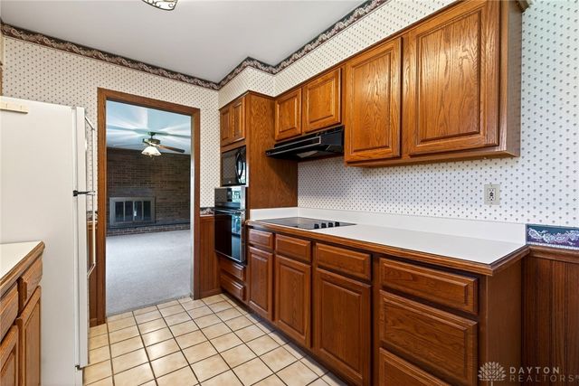 3233 Carrier Avenue, Kettering, OH 45429