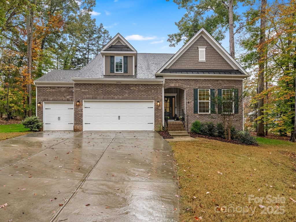 14006 Autumn Glory Drive, Mint Hill, NC 28227