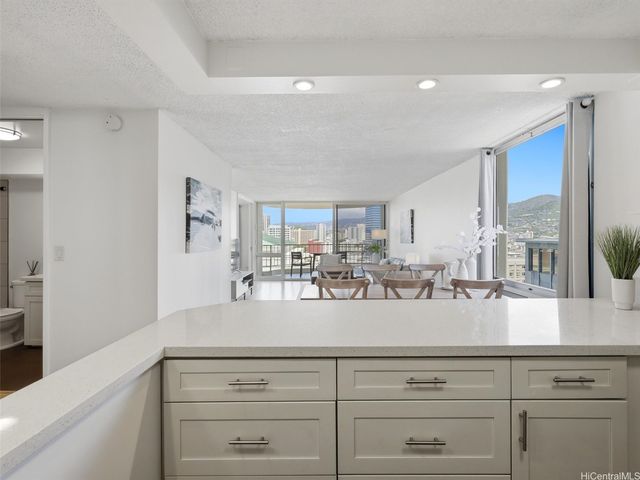 1717 Ala Wai Boulevard 1501, Honolulu, HI 96815