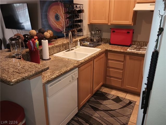 31 East Agate Avenue 404, Las Vegas, NV 89123