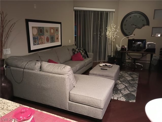 31 East Agate Avenue 404, Las Vegas, NV 89123