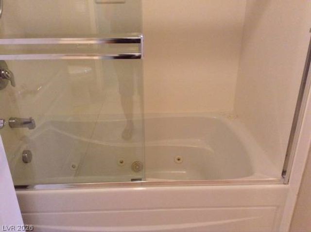 31 East Agate Avenue 404, Las Vegas, NV 89123